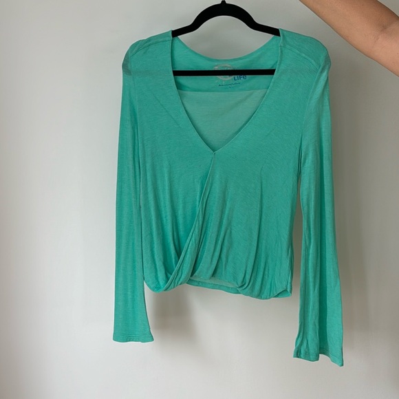 Blue Life wrap top - Picture 1 of 4
